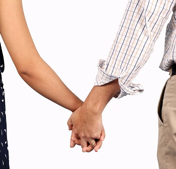 Down Under Visa helping Australian Singaporean couples with partner visa applications and tourist visa applications